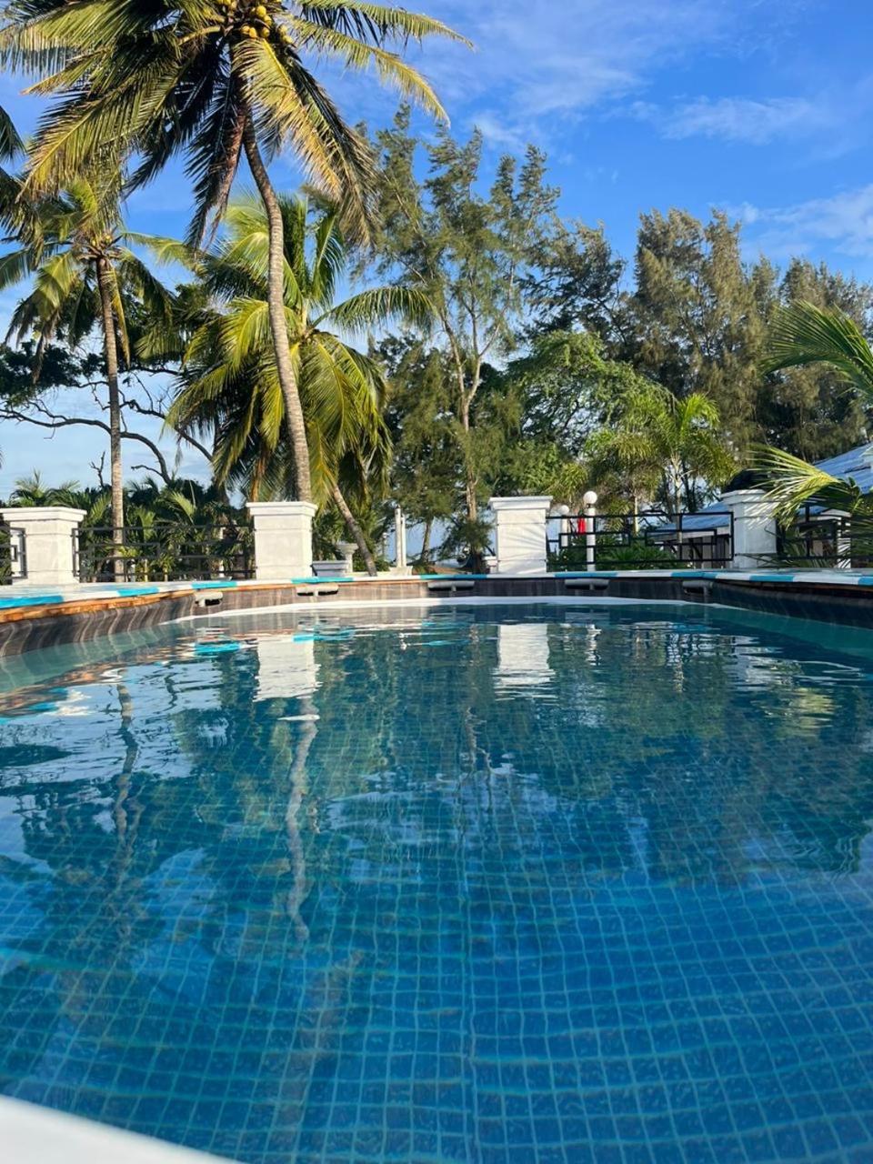 Ceylonta Beach Resort And Spa Hambantota Zewnętrze zdjęcie