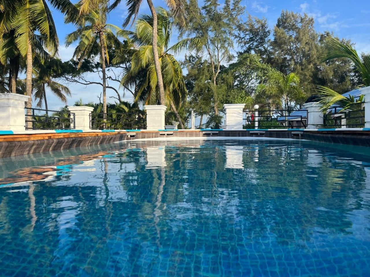 Ceylonta Beach Resort And Spa Hambantota Zewnętrze zdjęcie